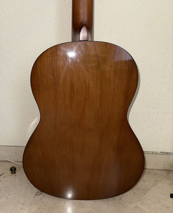 Guitarra Yamaha C40