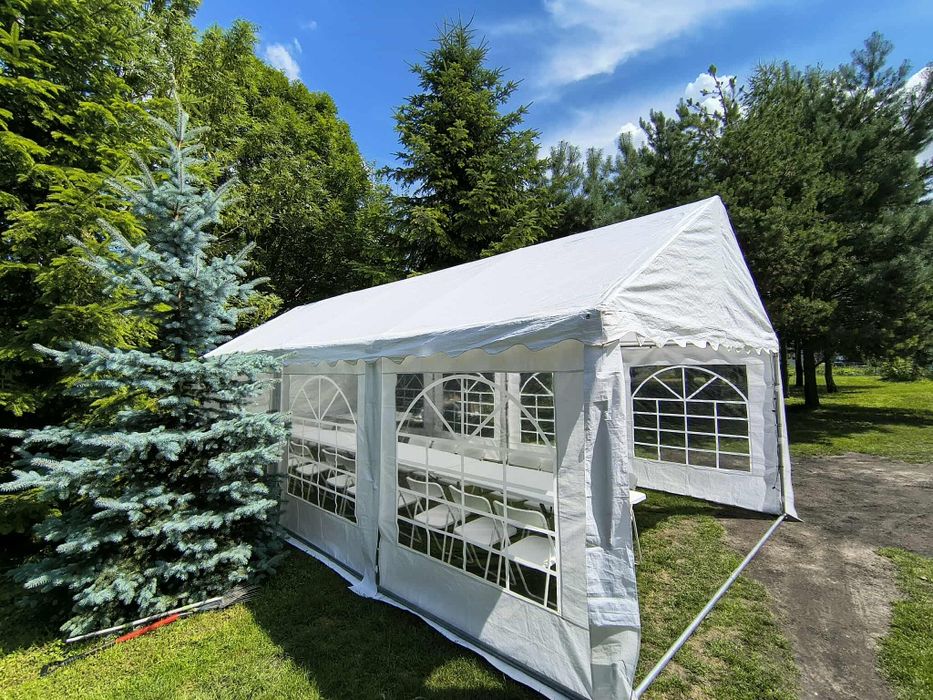 Namiot imprezowy z wyposażeniem