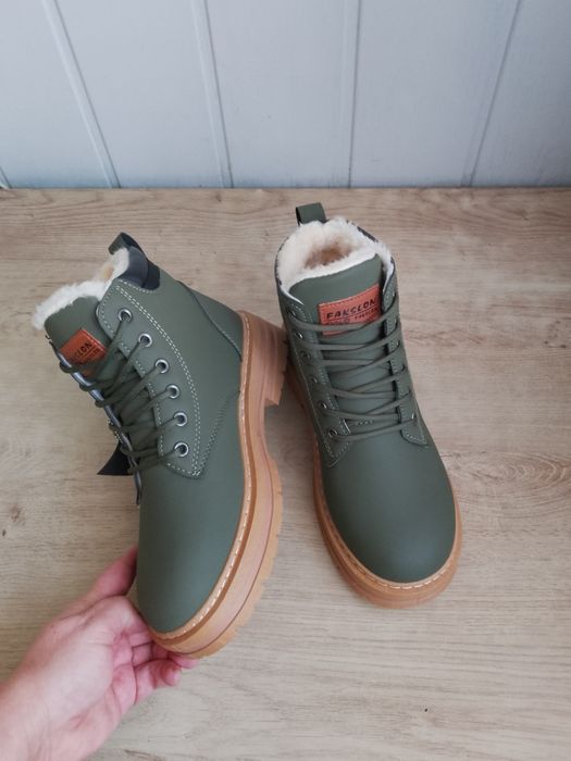 Buty zimowe 39-25 cm