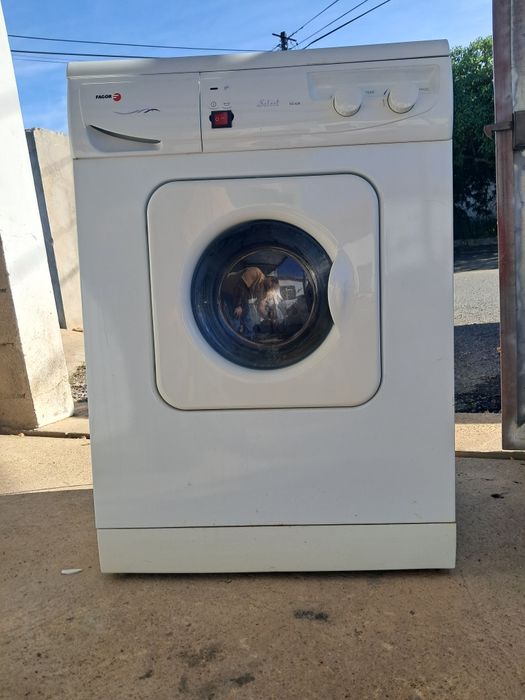 Máquina de lavar roupa 5kg