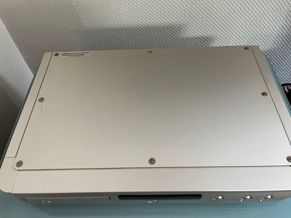 CD програвач Marantz CD 17