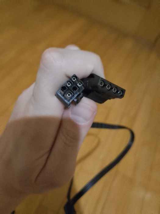 Кабели питания от модульного блока питания Thermaltake