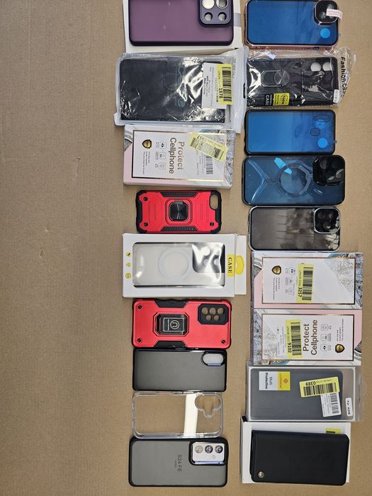 Продам чохли лотом 18 шт