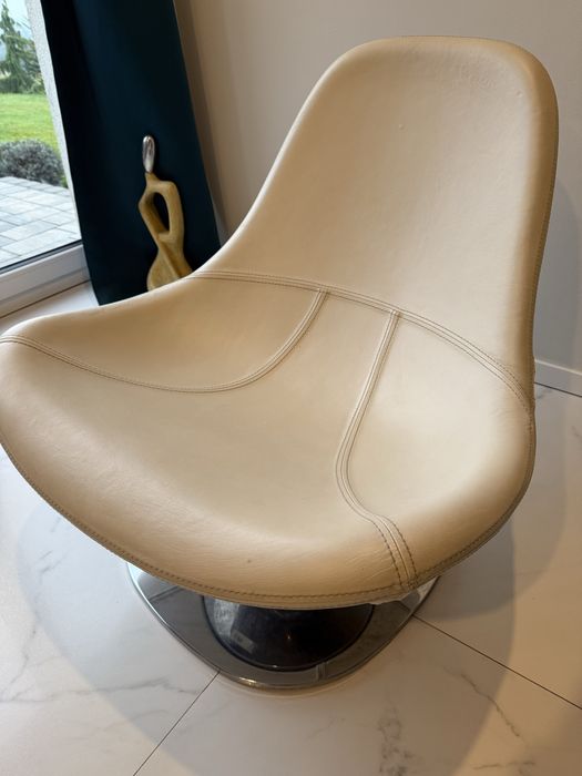Fotel obrotowy ze skóry Ikea Tirup