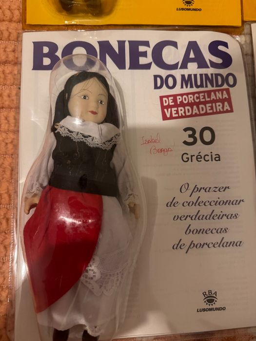 Bonecas de porcelana