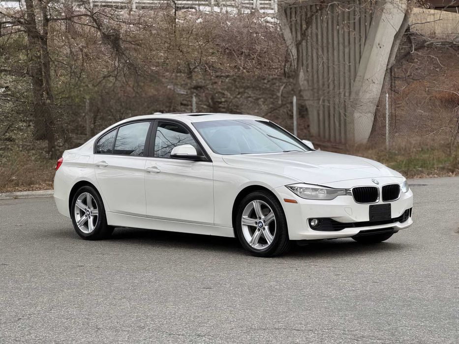 BMW 3 Series 328i xDrive      2015