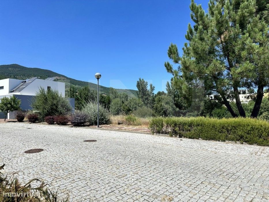 Terreno Urbano para Construção - Loteamento Ponte Terra | 5 km da C...