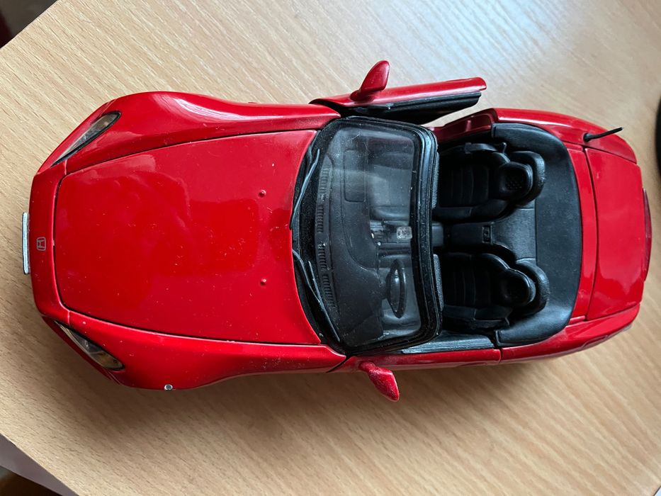 Honda s2000 cabrio Maisto 1:18