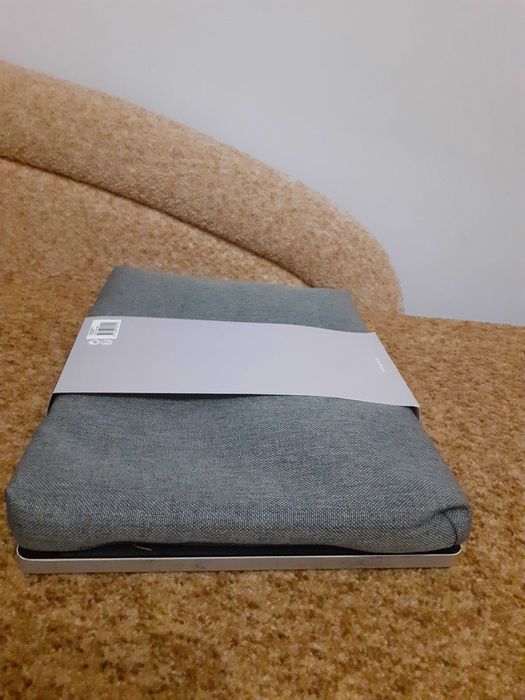 Стіл для планшета, ноутбука, елек. книги.