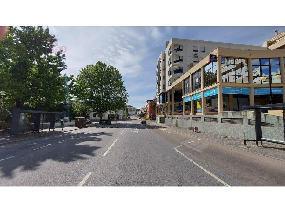 Vende-se espaço comercial em Portalegre!