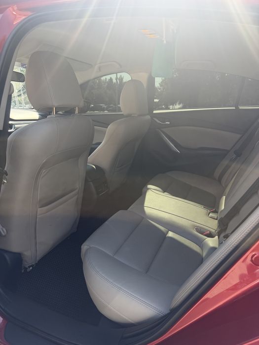 Mazda 6 2015 год