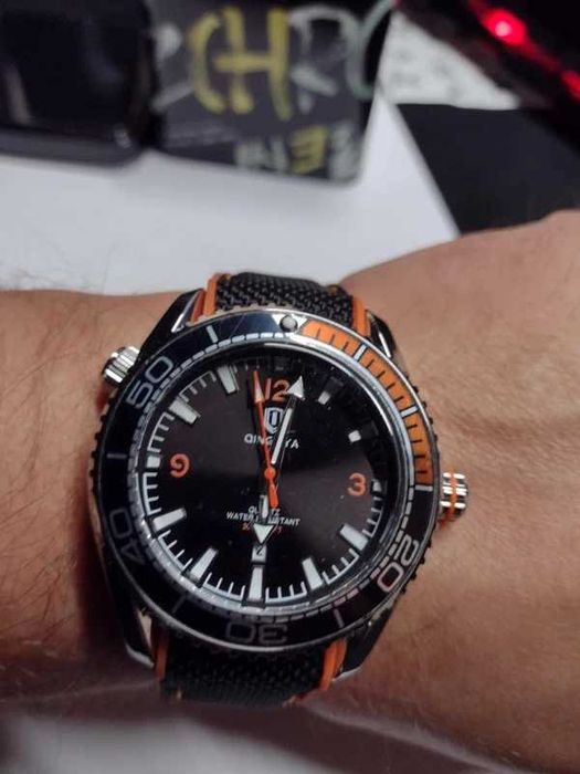 Zegarek
39–42 mm·Nowy bez metki