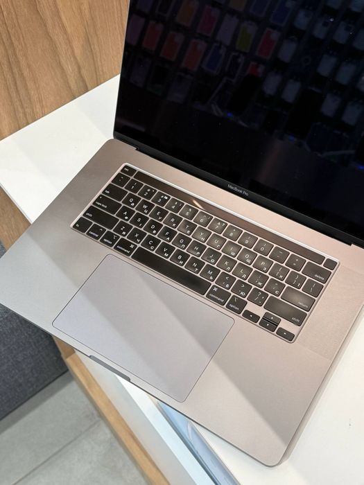 Apple MacBook Pro 16” Space Gray i7/16/512Gb(MVVJ2) 3019 бу GiGi Store