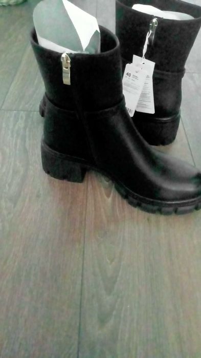 Buty damskie rozm.40