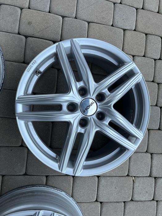 Alufelgi 4x RONAL R65 SILBER 6.5x17 5x100 ET:37/68 H8