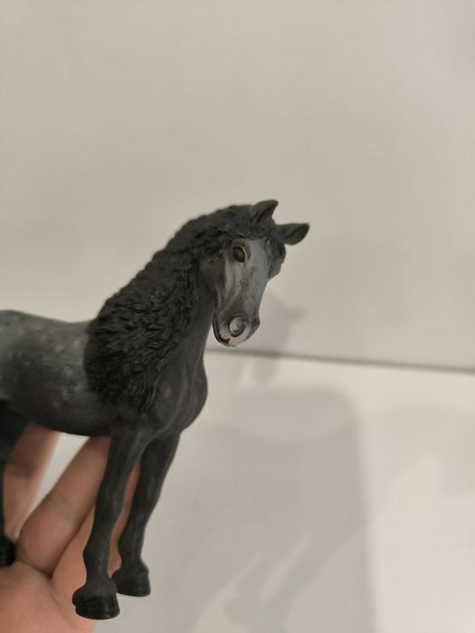 Колекційні фігурки коні