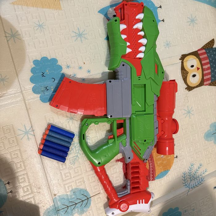Бластер Hasbro Nerf Dinosquad Rex-Rampage
