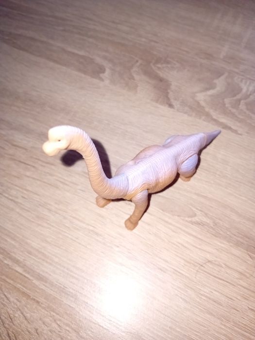 Figura de um dinossauro.