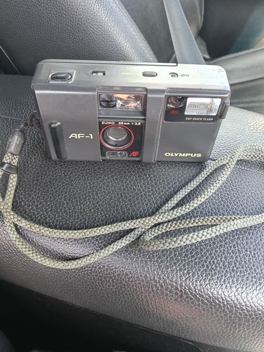 Фотоапарат Олімпус AF-1