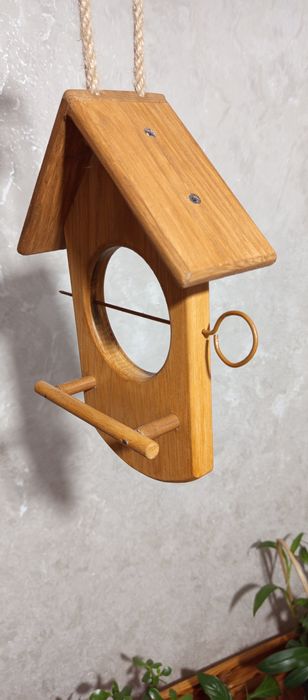 Годівничка для птахів