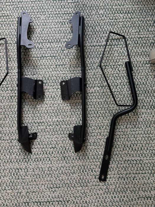 Suporte Top Case e Alforges Givi Cb500x