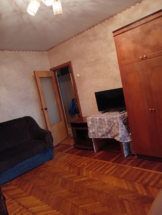 Здаю КІМНАТИ в квартирі