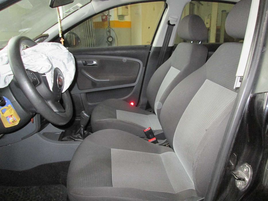 Seat Ibiza 1.2i Peças