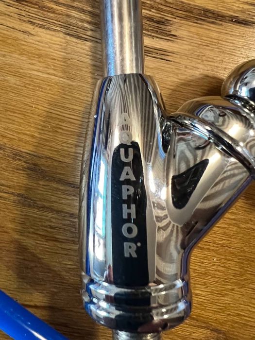 Компактный фильтр для питьевой воды Аквафор Кристал с умягчением