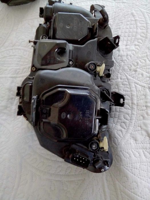 Lampa reflektor komplet przód BMW 7 E65 E66