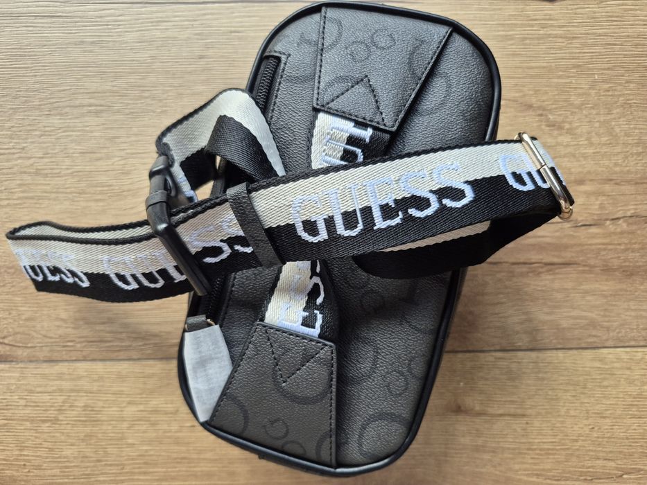Saszetka Nerka Damska Guess