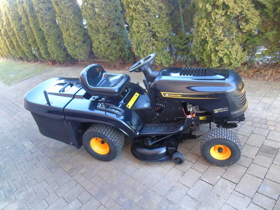 Traktorek kosiarka HUSQVARNA MCcULLOCH 12,5 KM  kosz PO SERWISIE