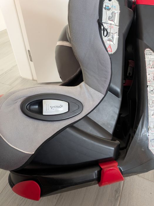 Cadeira auto 180° Bebé Confort sem isofix