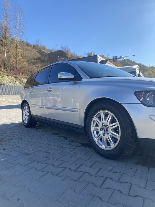 Продам volvo v50
