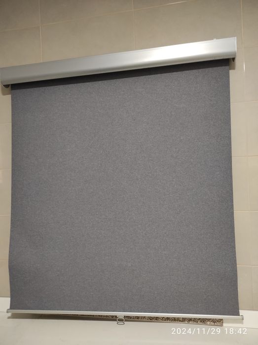 Estore IKEA Tretur Cinza 100 * 195 cm como novo