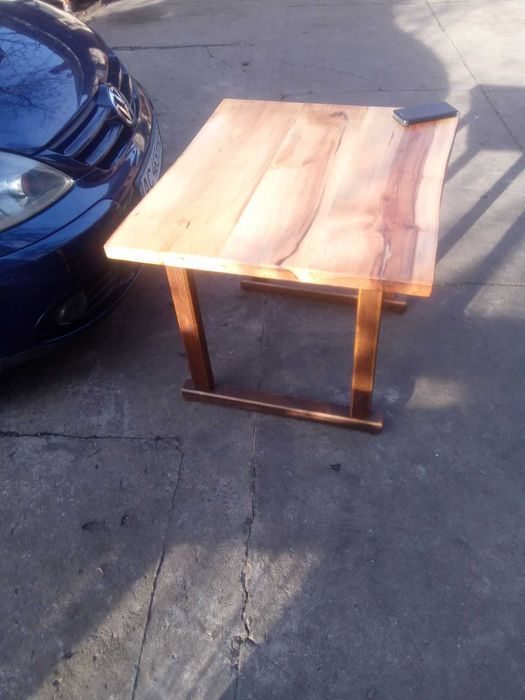 Банкетний столик з натурального дерева | Ручна робота