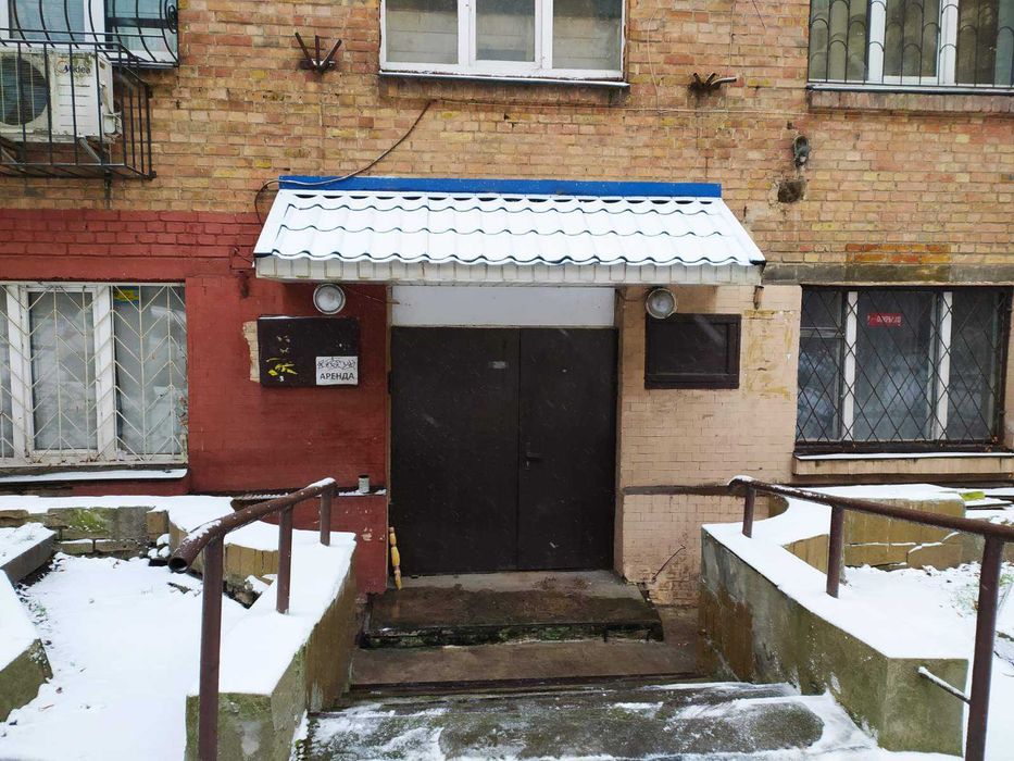 Фасад 152квм Комерція Офіс Магазин Центр Клініка Золотоустівська 51