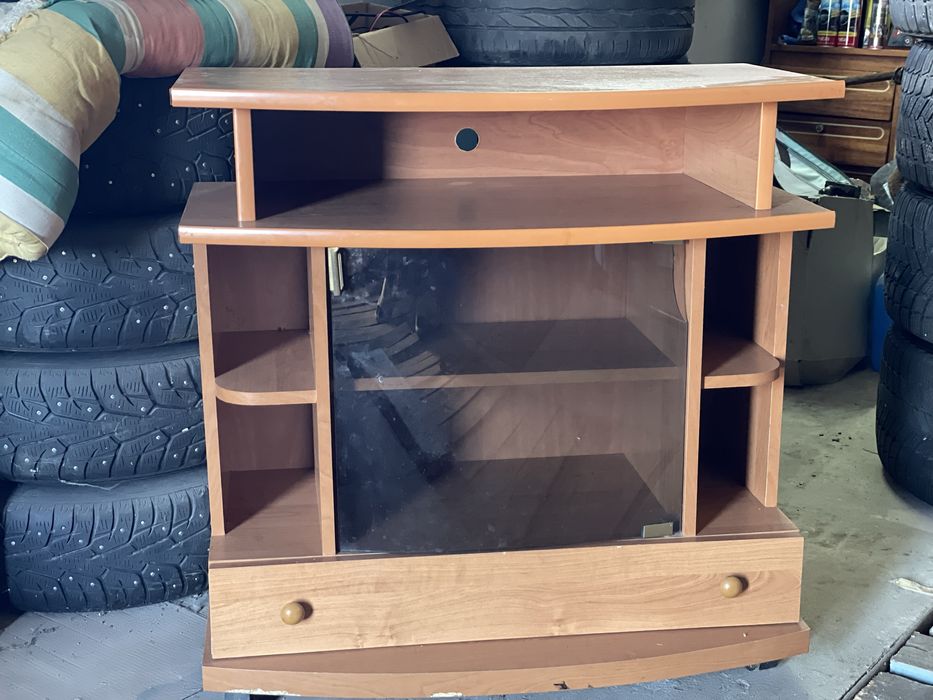 Тумба під телевізор