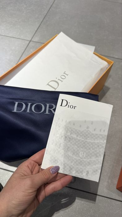 Жіночі кросівки Dior