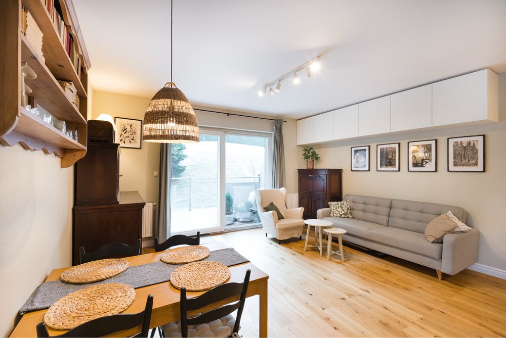 Zadbane, przestronne 3 pokoje w cichej okolicy, 75m2, duży taras, os. Złote Wzgórze, ul. Urodzajna