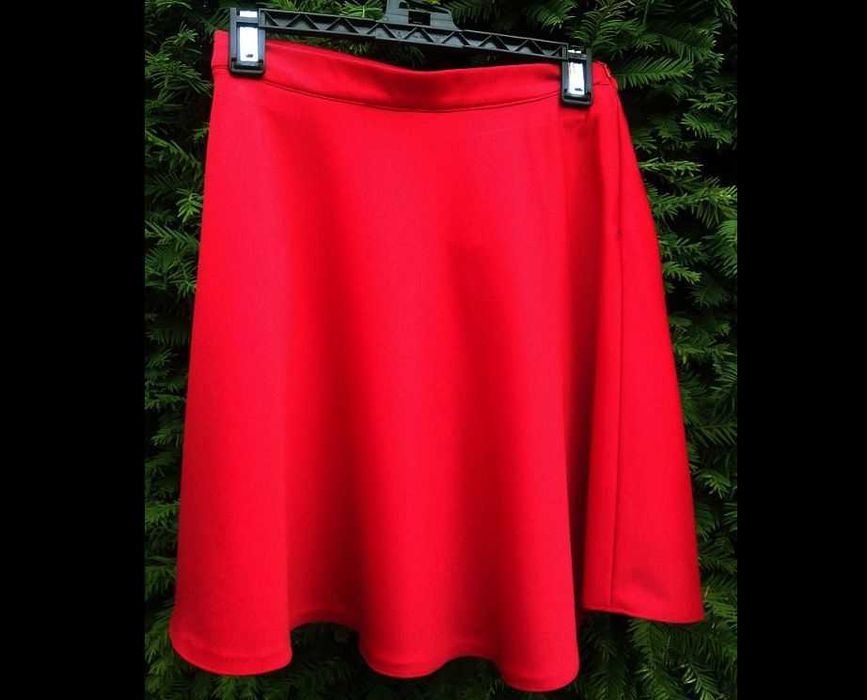 Czerwona spódnica 36 S mini krótka makowa