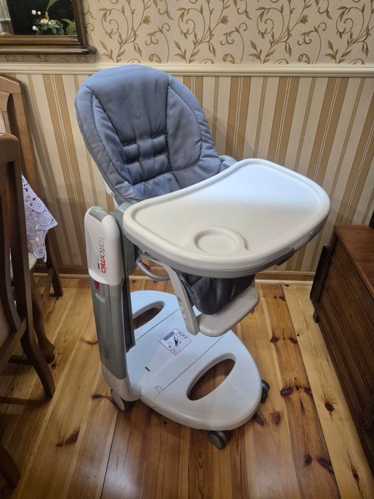 Krzesełko do karmienia Peg Perego Tatamia