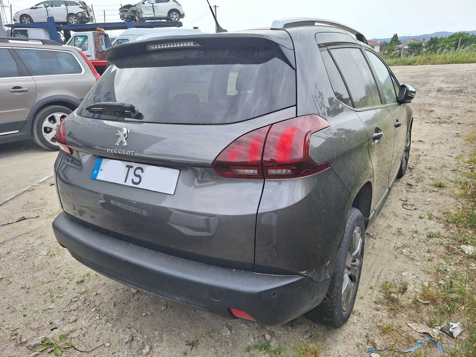 Peugeot 2008 1.2 PureTech Style