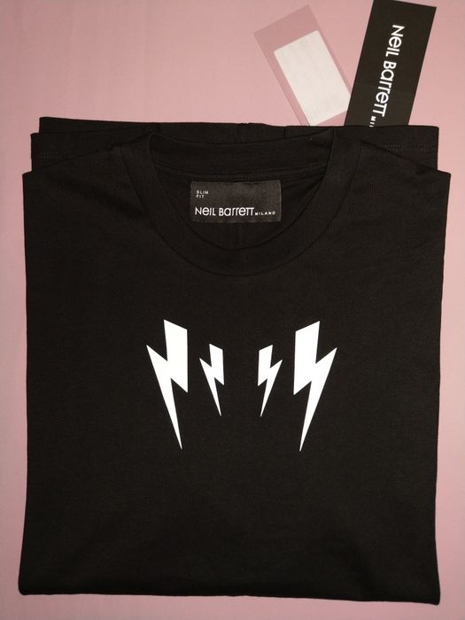 Wyprzedaż t-shirt męski Neil Barrett.