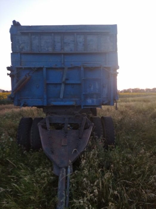 Прицеп самосвальный,камазовский