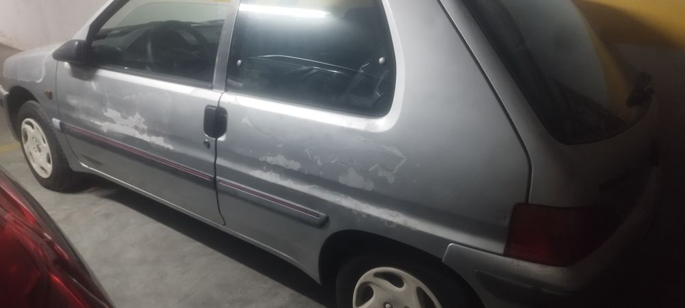 Peugeot 196 green 1.0