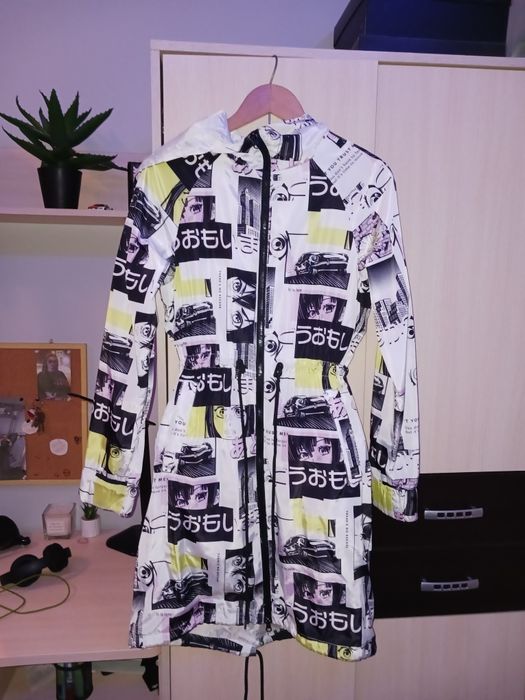 Kurtka cropp anime XS