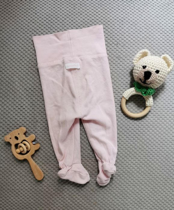 Różowe półśpiochy H&M spodenki półśpioszki legginsy 50 56