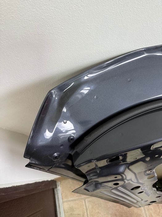 Дверка задня Tesla Y 23 р в права гола під ремонт