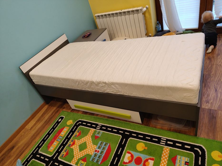 Łóżko  90 / 200 + materac GRATIS