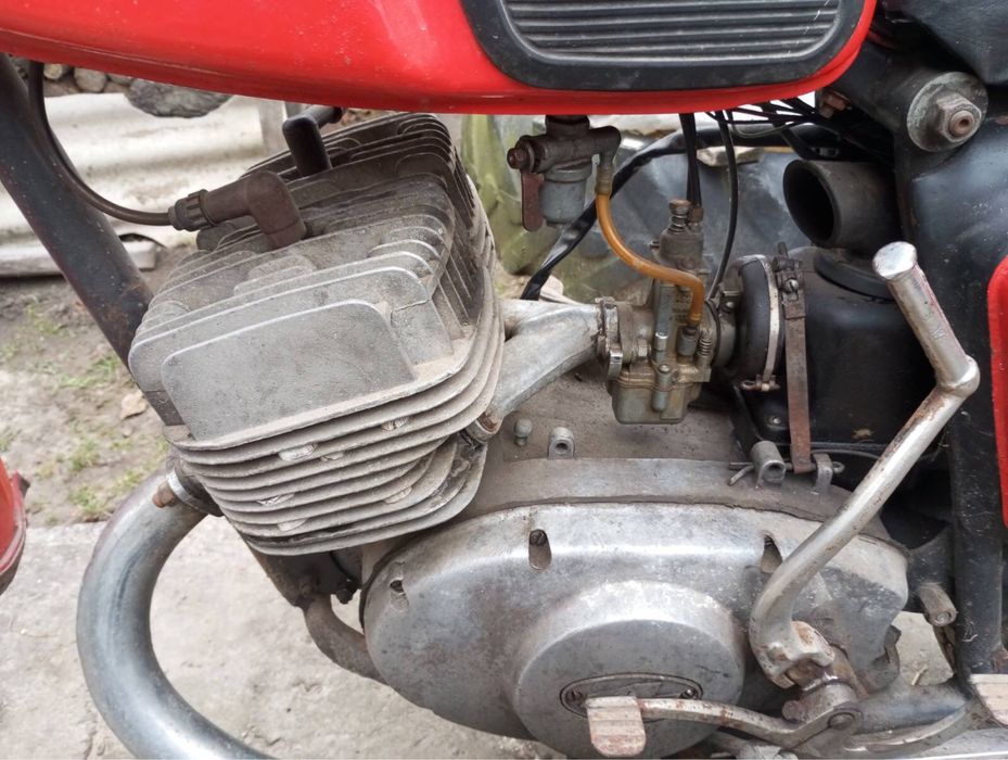 Продам мотоцикл з доками